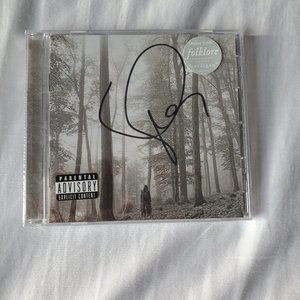 Taylor Swift - Signed CD - Official